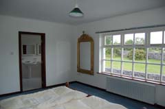 Ireland_House_Indoor_Bedroom_A.jpg