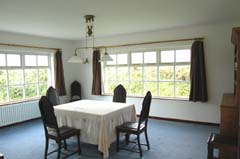 Ireland_House_Indoor_Dining_Room.jpg